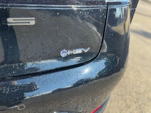 Used 2023 Toyota Prius XLE image 41