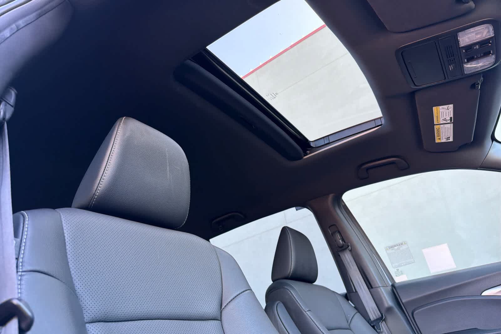 Used 2023 Honda Passport EX-L image 18
