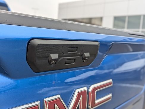 Used 2024 GMC Sierra 1500 AT4X image 19