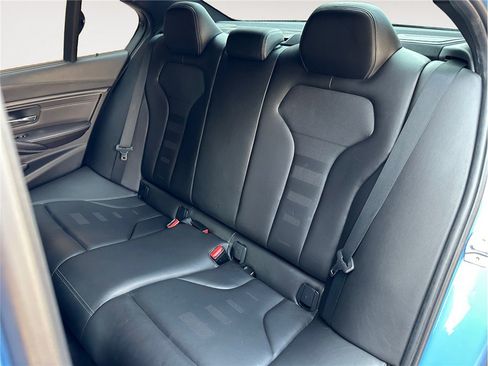Used 2016 BMW M3 RWD image 13