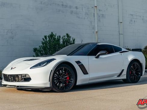 Used 2016 Chevrolet Corvette Z06 w/ 2LZ Preferred Equipment Group image 69