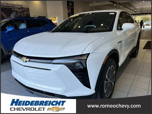 Used 2024 Chevrolet Blazer EV LT AWD/4WD image 6