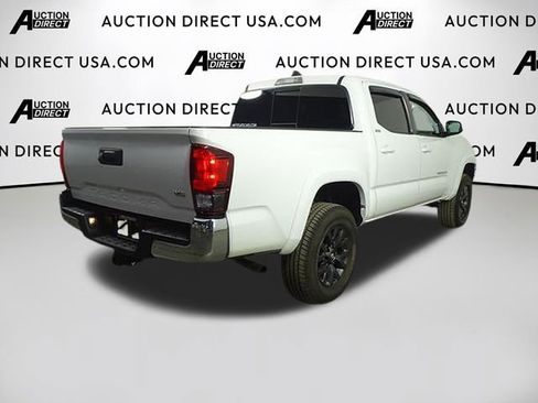 Used 2023 Toyota Tacoma SR5 RWD image 37