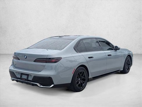 Certified 2023 BMW 740i w/ Parking Assistance Package RWD image 5