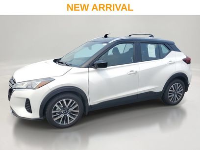 Used 2023 Nissan Kicks SV w/ Exterior Package