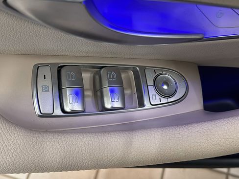 Used 2017 Mercedes-Benz E 300 E 300 Sport image 24