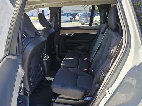 New 2025 Volvo XC90 T8 Plus w/ Protection Package Premier image 5