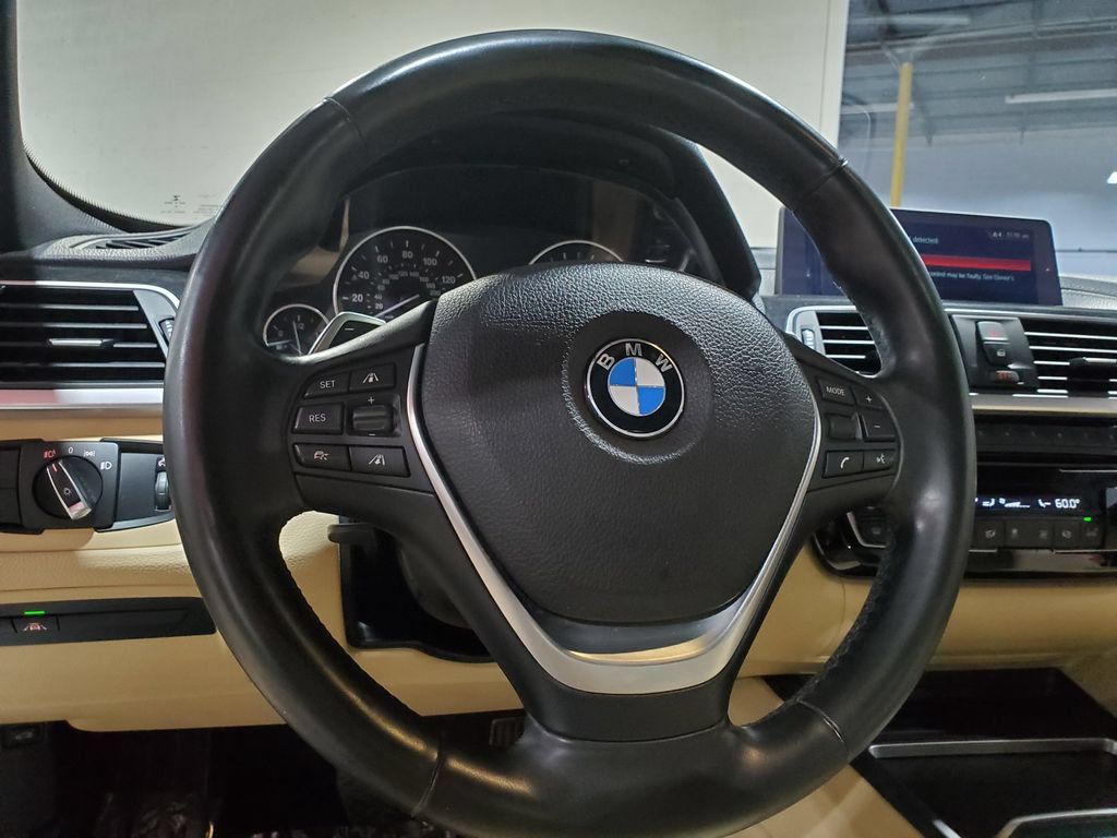 Used 2018 BMW 340i xDrive Sedan AWD/4WD image 26