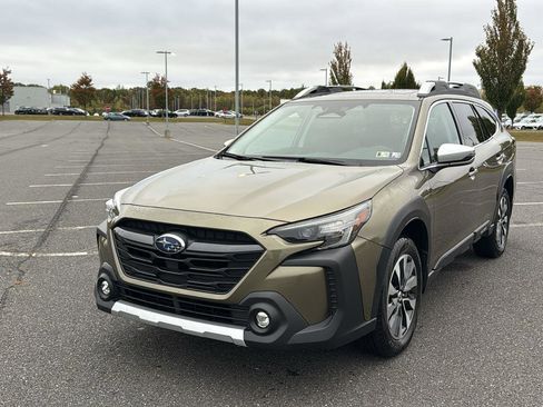Used 2023 Subaru Outback Touring image 14