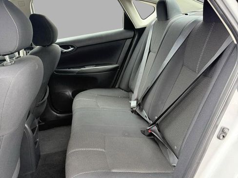Used 2016 Nissan Sentra S image 27