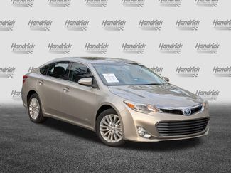Used 2015 Toyota Avalon XLE Touring video 2