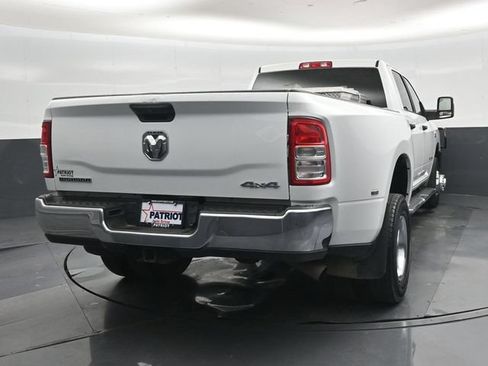 Used 2024 RAM 3500 Big Horn AWD/4WD image 2