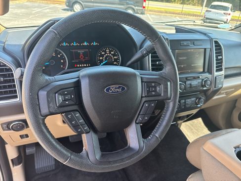 Used 2015 Ford F150 XLT w/ Equipment Group 302A Luxury RWD image 13