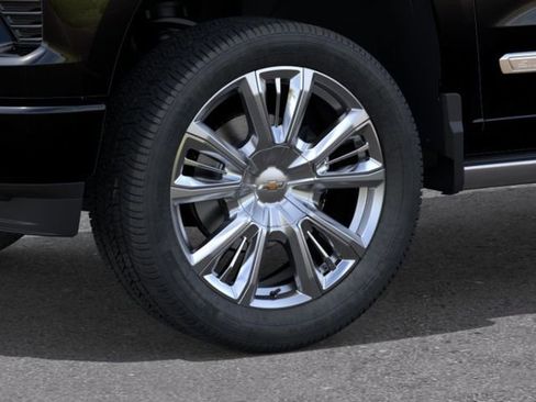 New 2026 Chevrolet Silverado 1500 High Country AWD/4WD image 9