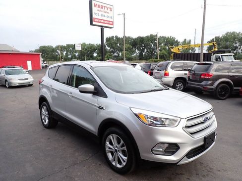 Used 2019 Ford Escape SE AWD/4WD image 1
