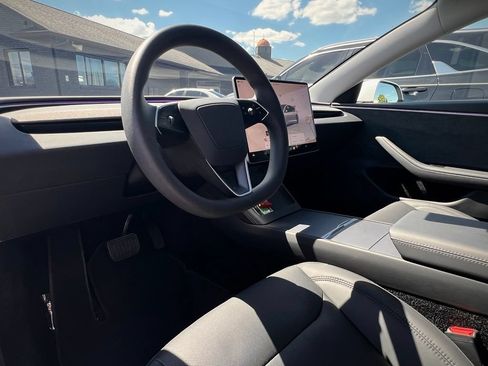 Used 2024 Tesla Model 3 Long Range AWD/4WD image 15
