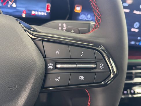 New 2026 Chevrolet Traverse RS image 20