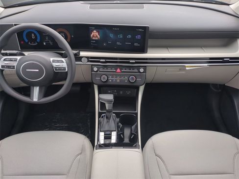 New 2026 Hyundai Tucson SE image 17