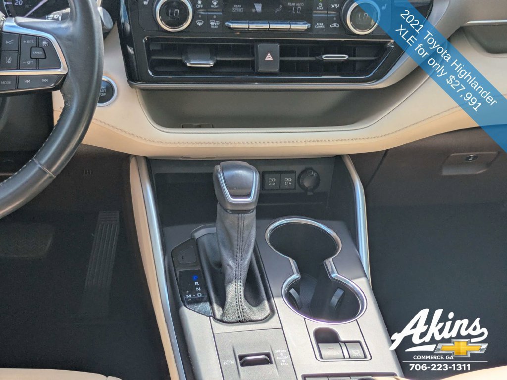 Used 2021 Toyota Highlander XLE FWD image 20