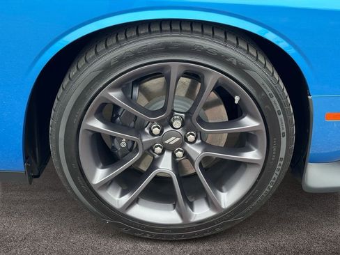 Used 2023 Dodge Challenger R/T Scat Pack RWD image 9