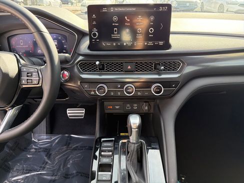 Used 2023 Acura Integra A-Spec image 17