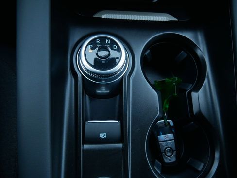 Used 2025 Ford Explorer Active image 24