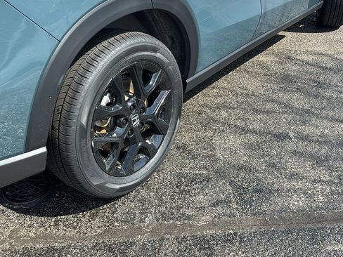 Used 2024 Honda HR-V Sport image 8