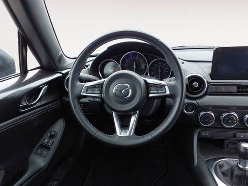Used 2020 MAZDA MX-5 Miata RF Grand Touring RWD image 12