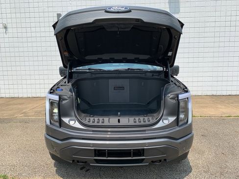 New 2025 Ford F150 Lightning Flash image 3