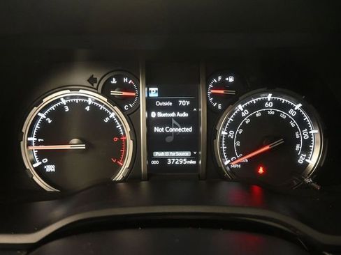 Used 2024 Toyota 4Runner TRD Off-Road image 13