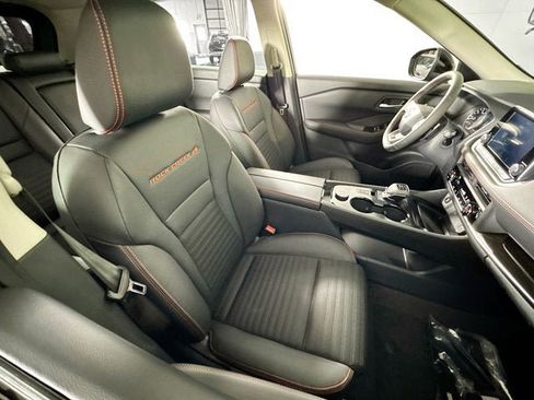 New 2026 Nissan Rogue SV AWD/4WD image 24