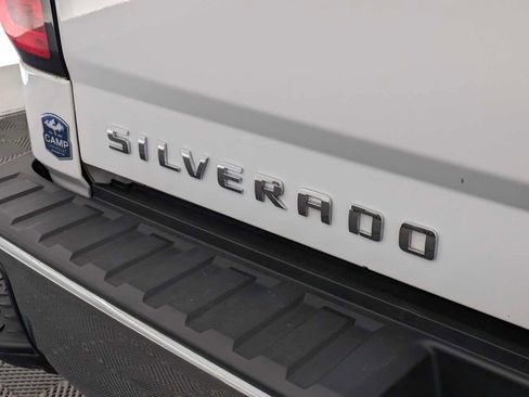 Used 2019 Chevrolet Silverado 1500 LT AWD/4WD image 13