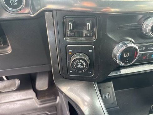 Used 2021 Ford F150 Lariat w/ Equipment Group 502A High AWD/4WD image 22
