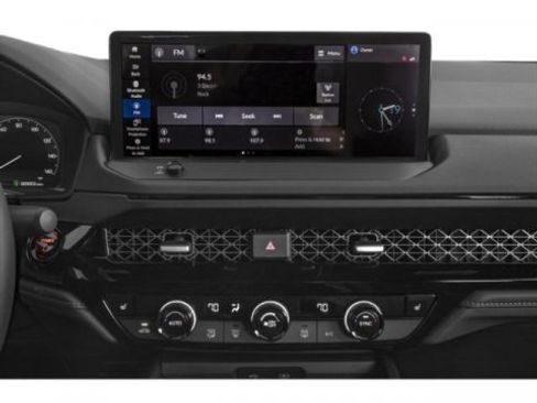 Used 2025 Honda Accord Sport image 10