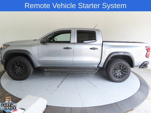 Used 2025 Chevrolet Colorado Trail Boss AWD/4WD image 7