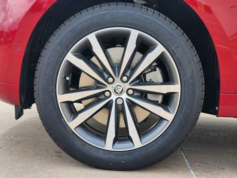 Used 2026 Jaguar F-PACE R-Dynamic S image 7