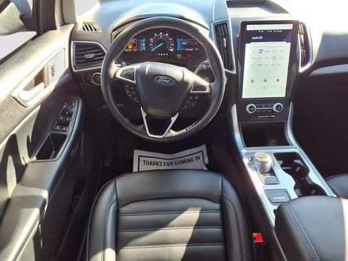 Used 2024 Ford Edge SEL w/ Convenience Package AWD/4WD image 9