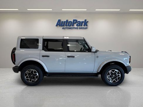 New 2026 Ford Bronco Outer Banks AWD/4WD image 8