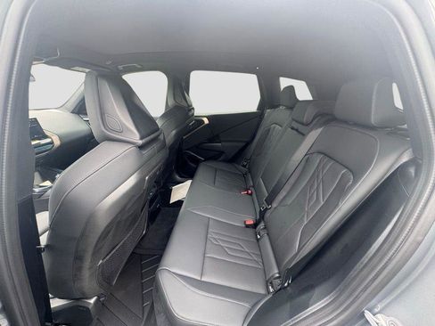 New 2025 BMW X3 xDrive30i w/ Premium Package AWD/4WD image 17