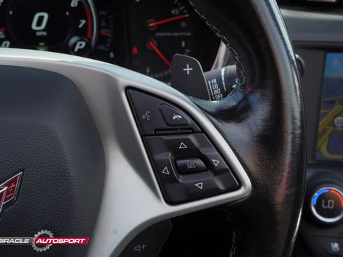 Used 2014 Chevrolet Corvette Stingray Convertible RWD image 36