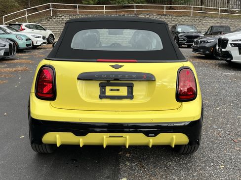New 2026 MINI Cooper S image 12