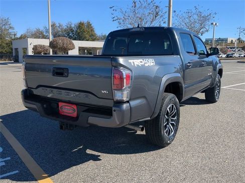 Certified 2023 Toyota Tacoma TRD Sport image 4