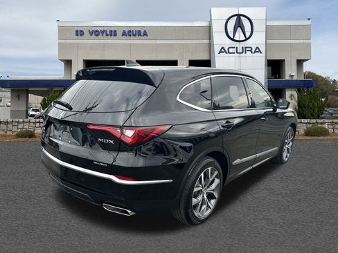 Certified 2023 Acura MDX SH-AWD w/ Technology Package image 5