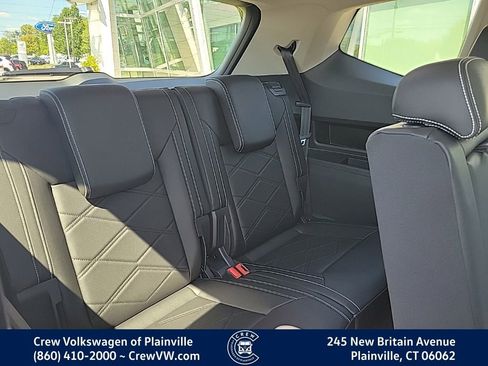 New 2026 Volkswagen Atlas SE image 47