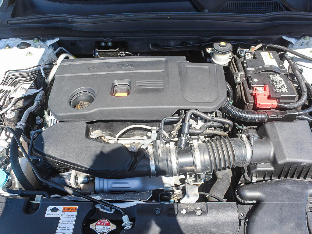 Used 2020 Honda Accord Touring image 27