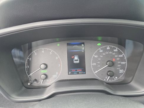 Used 2023 Toyota Corolla Cross AWD Hybrid w/ Moonroof Package image 24