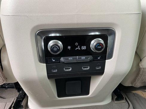 Used 2021 GMC Yukon XL Denali AWD/4WD image 46