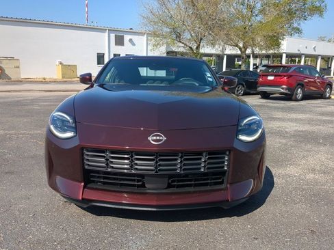 Certified 2025 Nissan Z Performance w/ Floor Mat Package RWD image 9