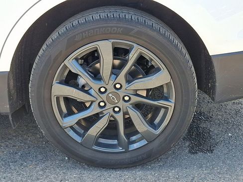 Used 2023 Chevrolet Equinox RS AWD/4WD image 31