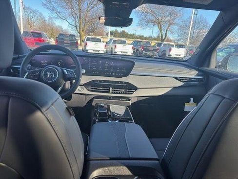 New 2026 Buick Enclave Preferred w/ Power Package image 15